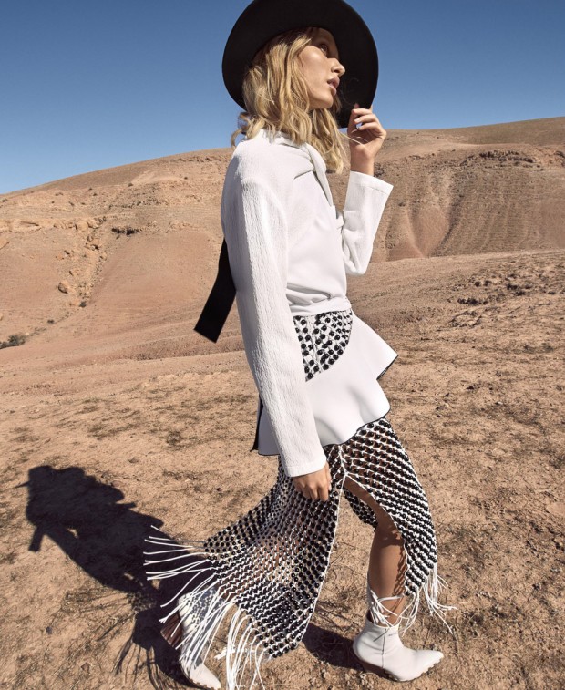 Harpers-Bazaar-March-2016-Laura-Julie-by-Camilla-Akrans-3-1-620x757