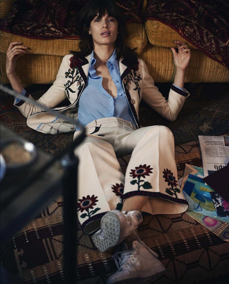 artist-in-residence-for-elle-us-march-2016-04rf-770x954