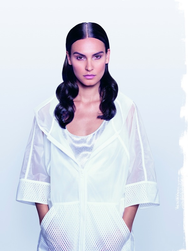 EL 1 16 T3 SALON ANA 06 003 RT