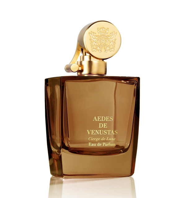 CIERGE-DE-LUNE-EDP-CLOSED-CAP-AEDES-DE-VENUSTAS cr