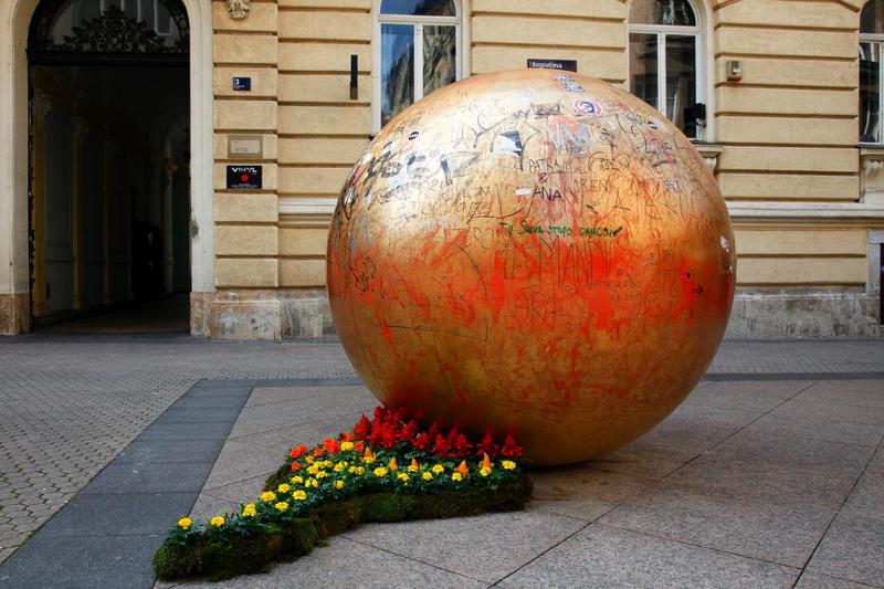 Sunce u Bogovićevoj 01 cr