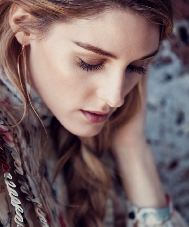 Olivia-Palermo-Bazaar-Mexico-June-July-2016-Cover-Photoshoot05