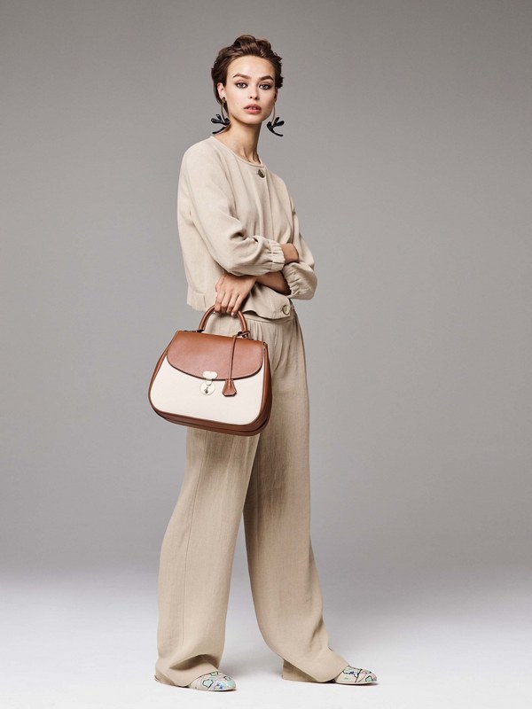 19-giorgio-armani-resort-17