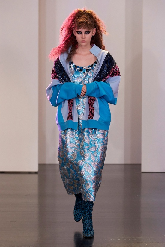 Marc-Jacobs-Resort-2017-Runway-Show20