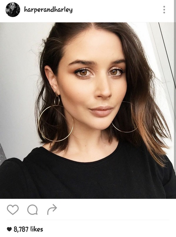 INSTA LIFE SARA D. 11