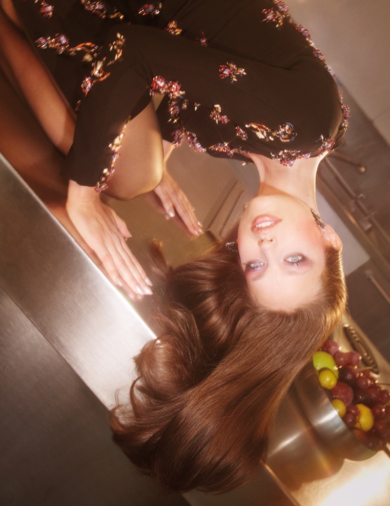 Emily-DiDonato-POP-Magazine-Fall-2016-Editorial06