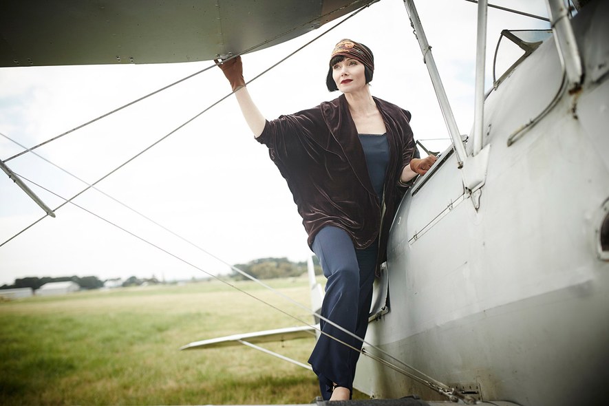 essie-davis-phyrne-fisher-miss-fishers-murder-mysteries-06