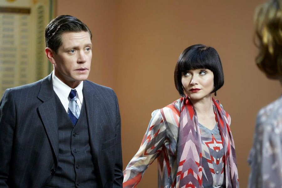 jack-phryne-miss-fishers-murder-mysteries-35259979-900-600