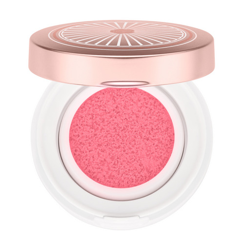 DayWearMatte Model JoanSmalls Global ExpiryDecemeber2017