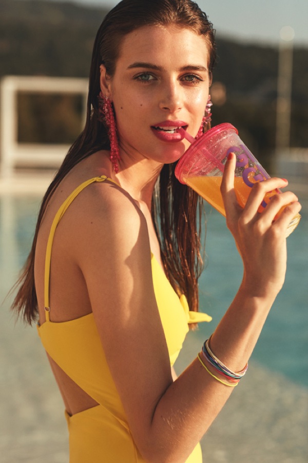 Claire De Regge Swimsuits ELLE Turkey July 2017 Editorial01