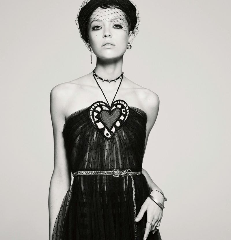 Loane Normand Model01