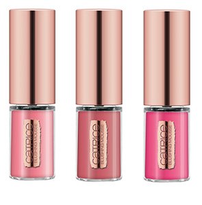 Blush Flush Cusion Powder Cheeks C01 Final RGB offen horz cr