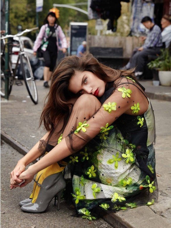 Hailey Baldwin Vogue Arabia Cover Photoshoot08