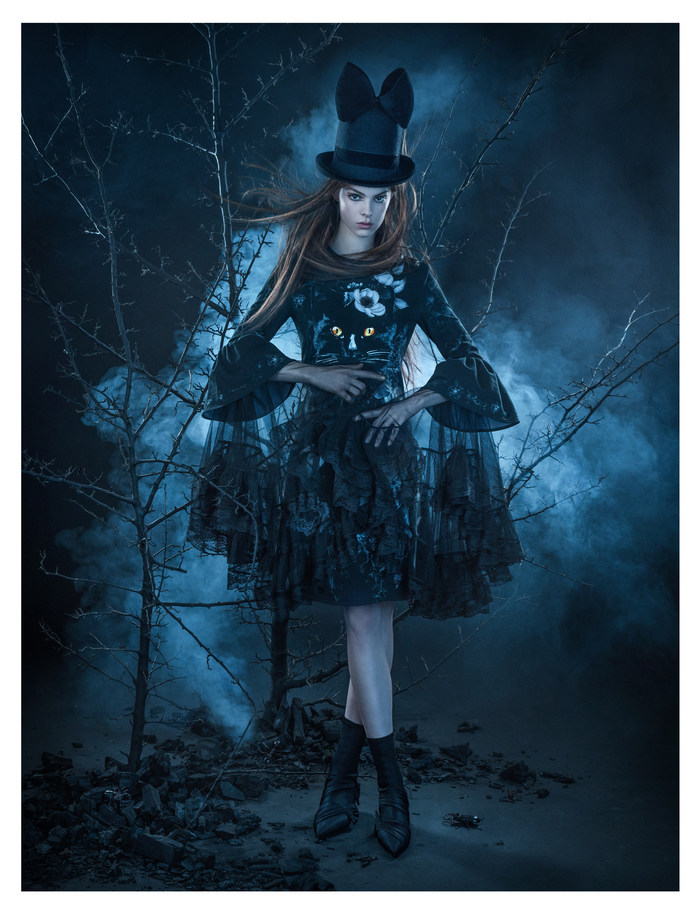 BOUDOIR SpellToSell 01 Lowres