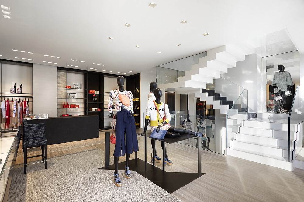 01 Monaco boutique pictures by Marie Liskay 01 LD