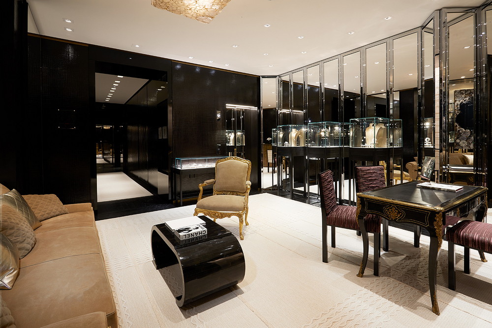 01 Monaco boutique pictures by Marie Liskay 01 LD