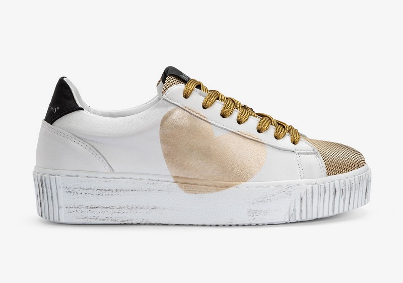 women leather white and gold sneakers cosmopolitan satin heart cr