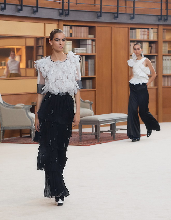 CHANEL HC FALL2019 1