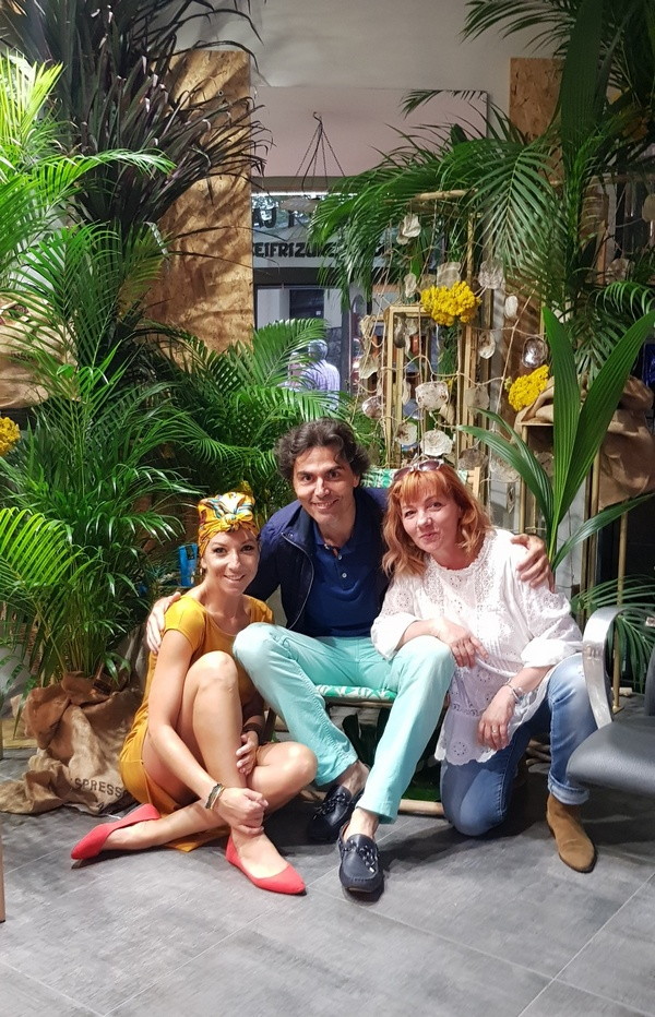 ITGIRLSOCIETY4.7.2019. DOSMINKEIFRIZ1