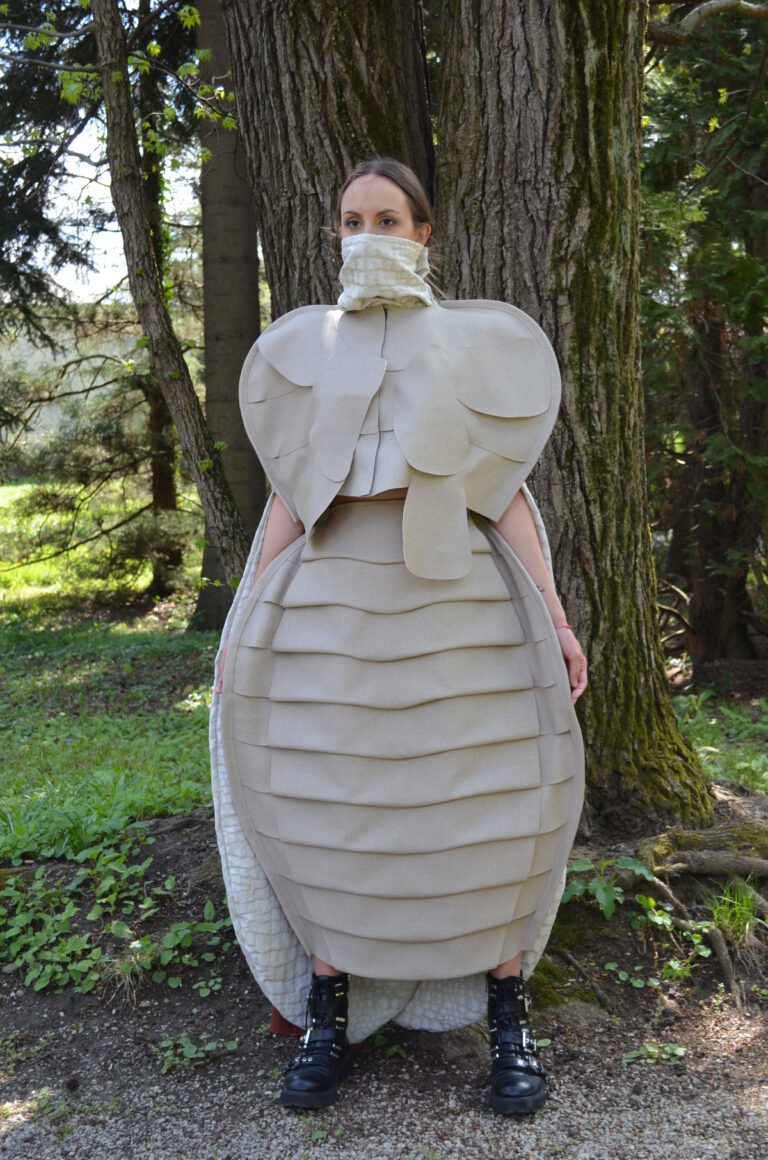 Sara Sumanovic 768x1160