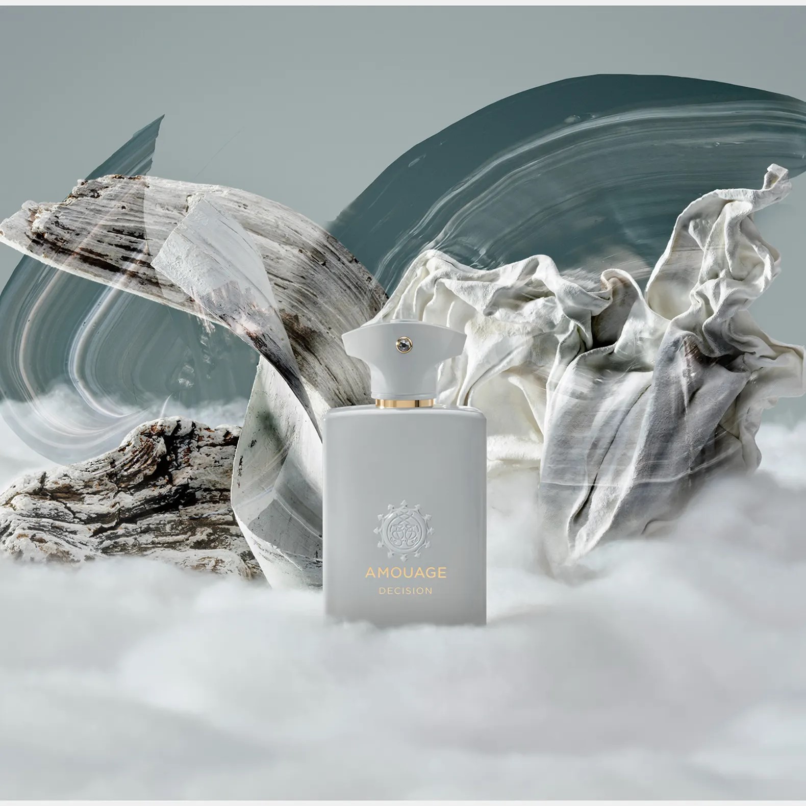 amouage decision33
