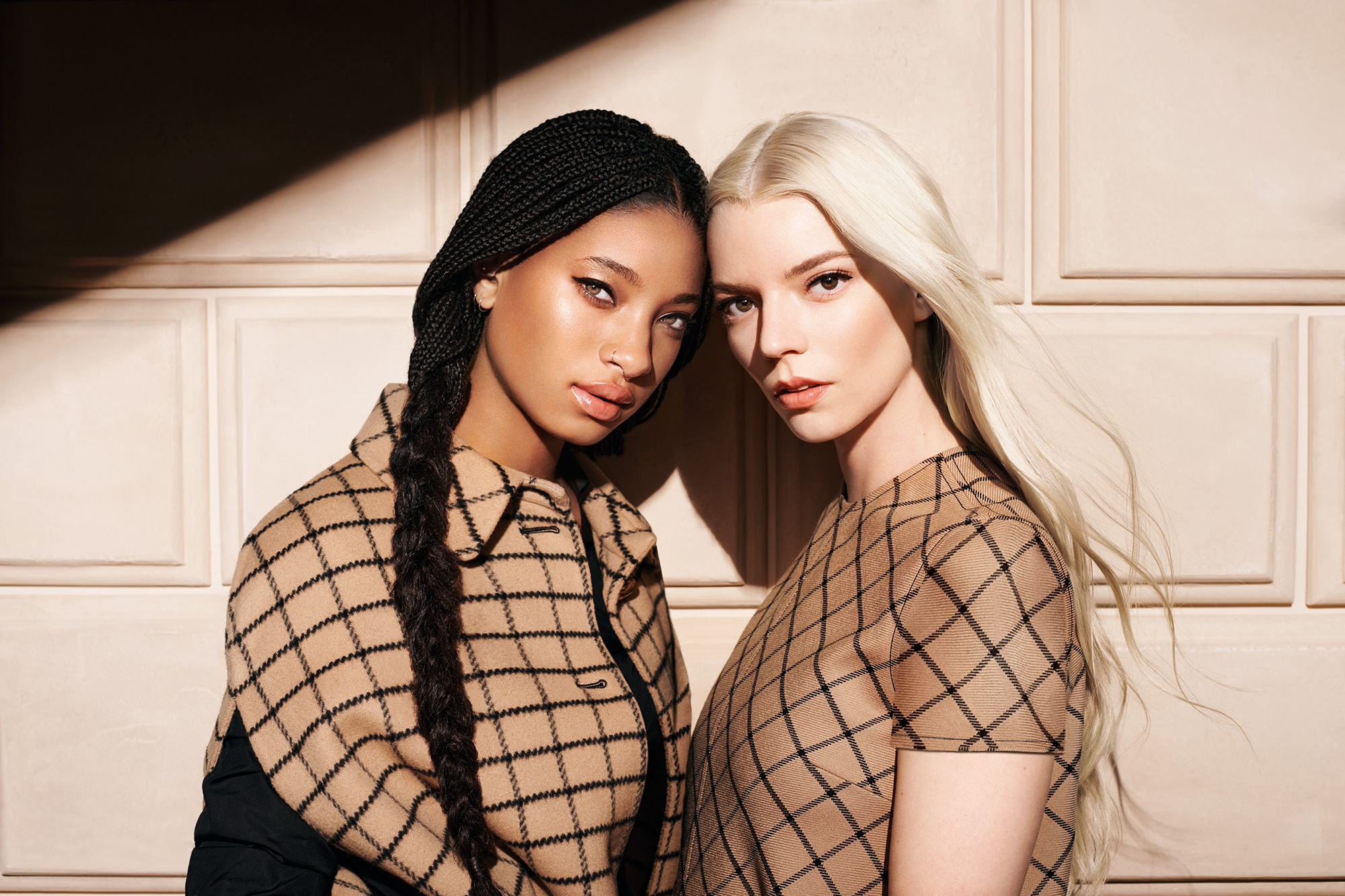 M128 FOREVER ASIE 25 M01K Duo Anya Willow MO L4 F39