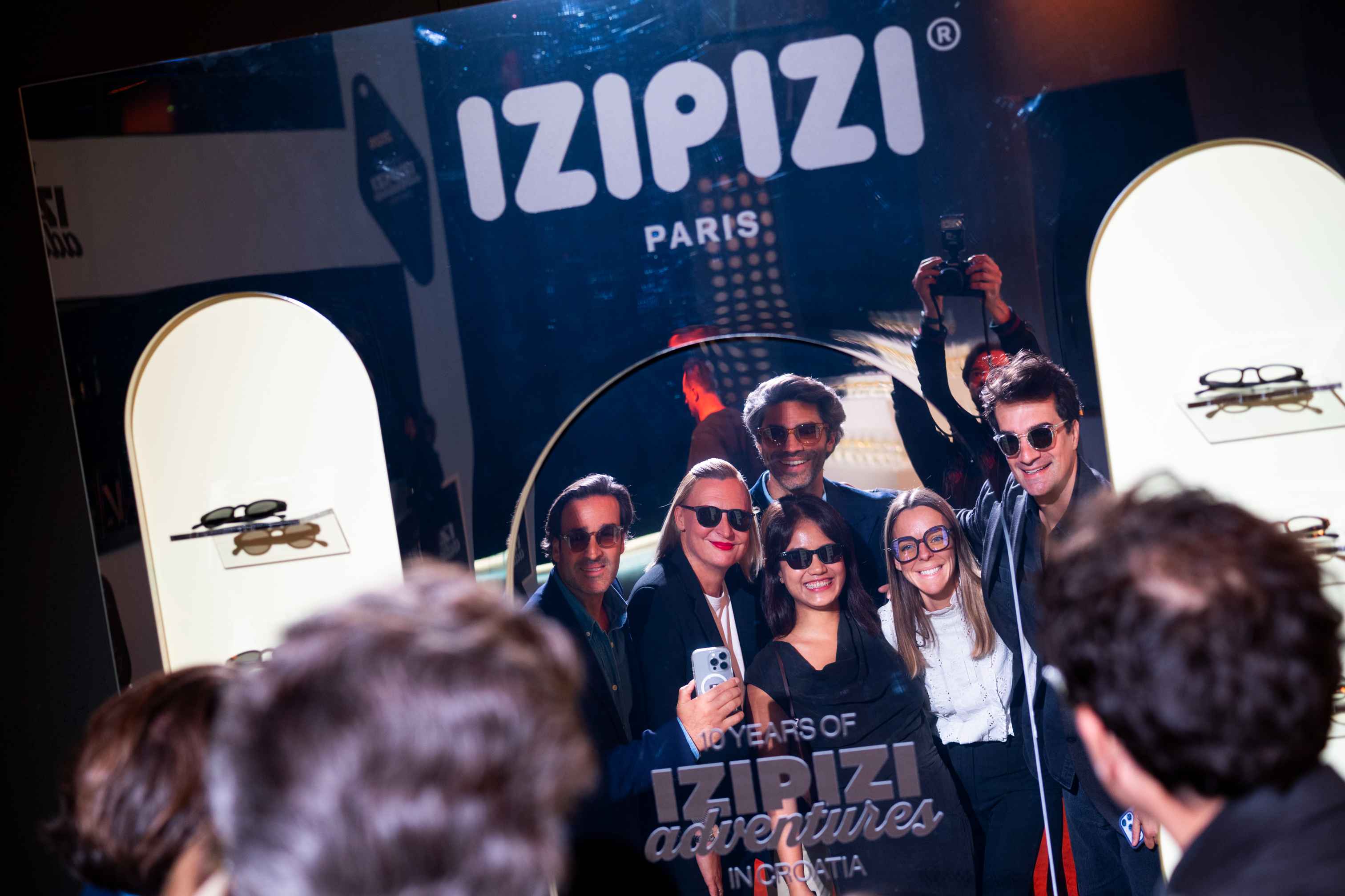 Izipizi 10