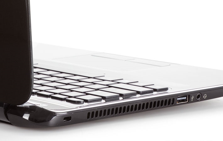 HP pavvilion bijeli 1