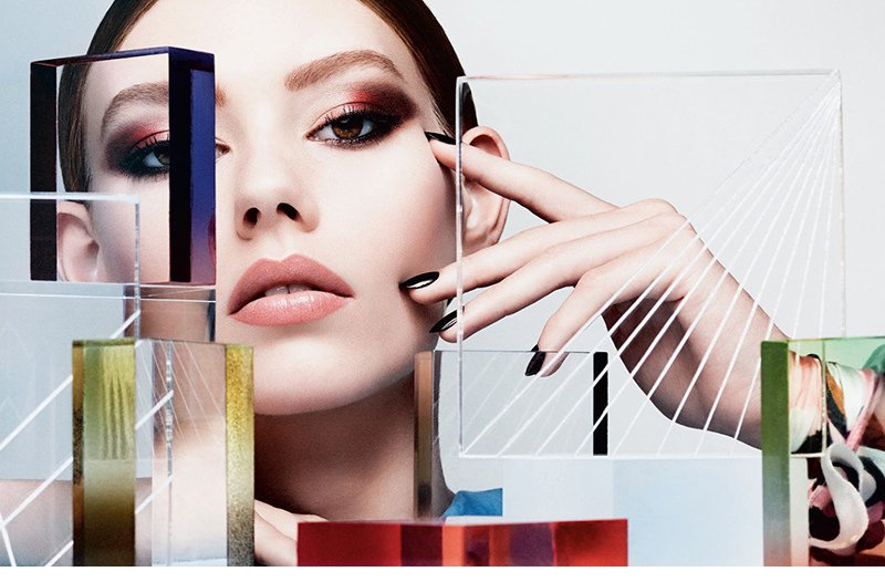 ondria-hardin-dior-makeup-shoot03 cr