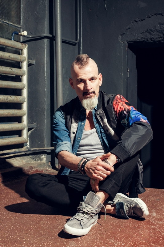 Tomo in der Muhlen 7