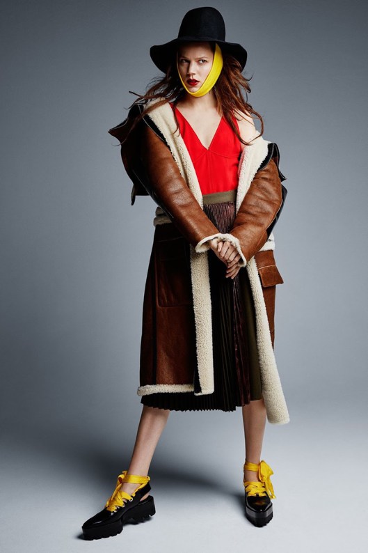 Freja-Beha-Erichsen-Vogue-UK-July-2016-Editorial11