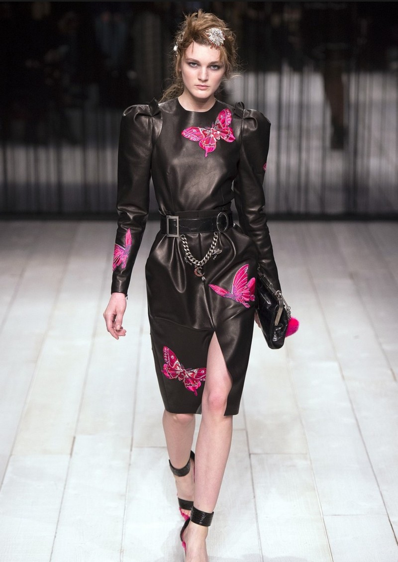 ALEXANDER MCQUEEN FALL 2016 12