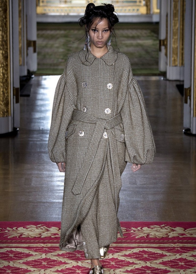 SIMONE ROCHA FALL 2016 1