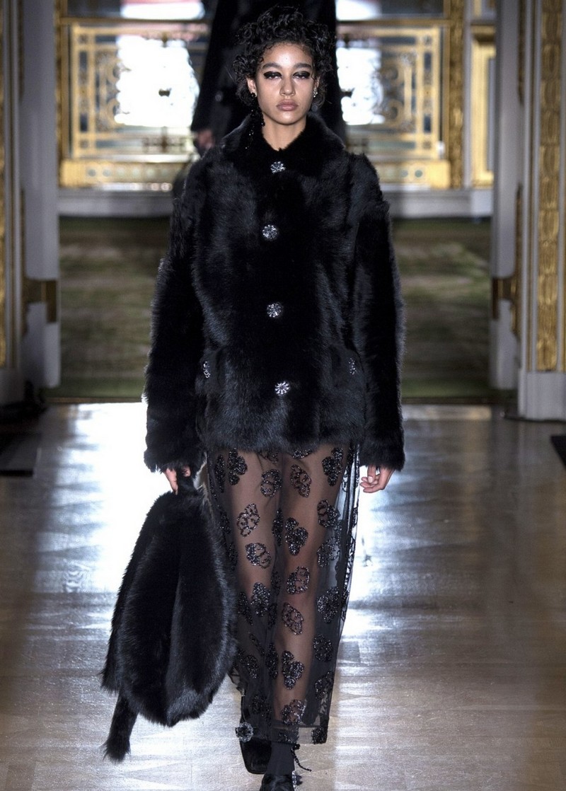 SIMONE ROCHA FALL 2016 11