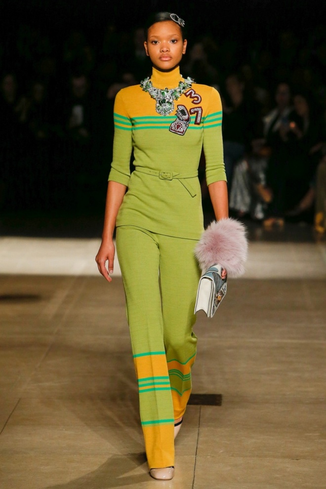 Miu Miu Fall Winter 2017 Runway13