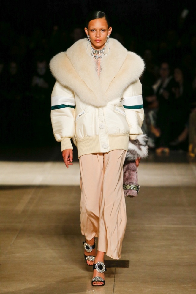 Miu Miu Fall Winter 2017 Runway13