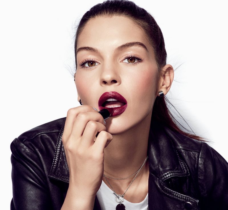 EPIC lipstick grupna1