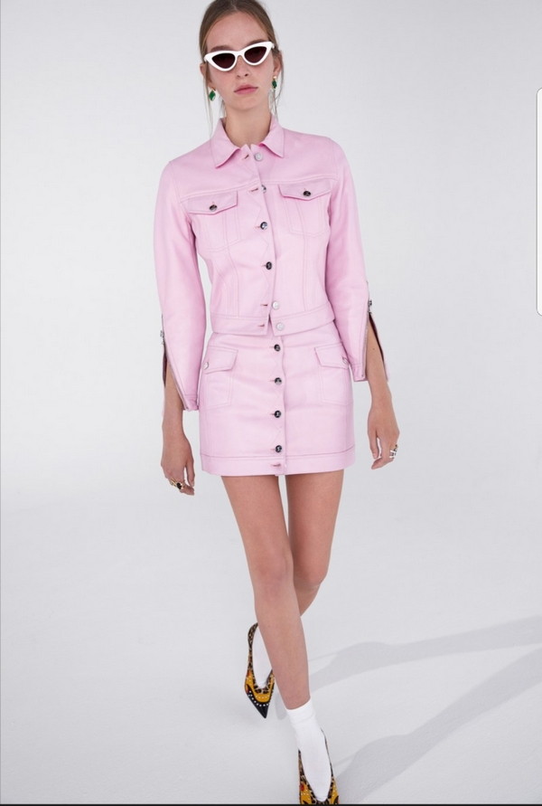 bijele carape chanel