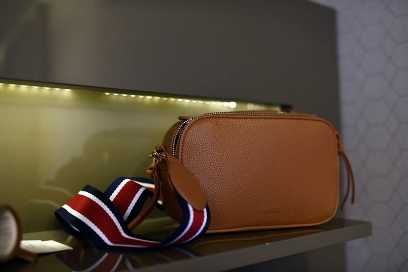 littlemistress 906895 cr