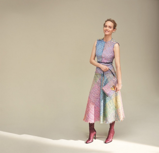 Amber Valletta ELLE Cover Photoshoot04