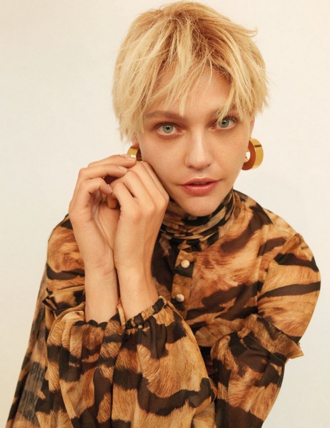 Sasha Pivovarova Vogue Thailand Cover Photoshoot02 1