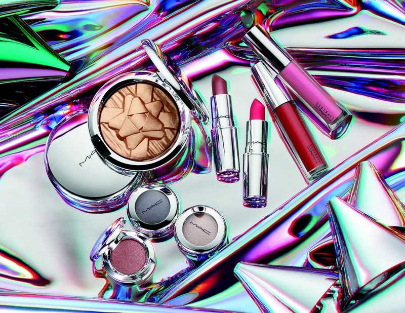 ShinyPrettyThings HolidayColour CMYK 300 AMBIENT