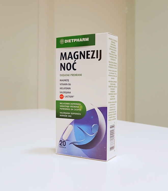 Kate Moss Self Service Cover Photoshoot05 cr